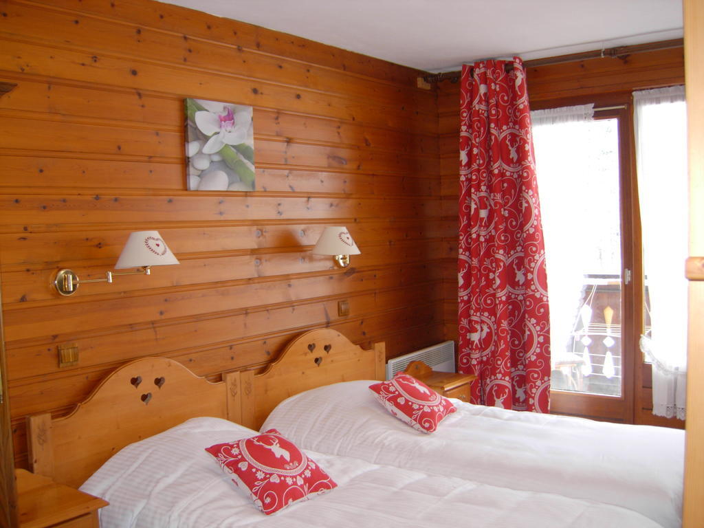 Au Bois De Lune Châtel Quarto foto